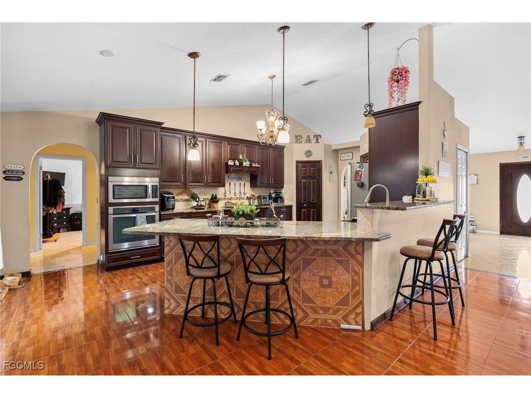 123 NW 4th Avenue Cape Coral FL 33993 2025008931 image17