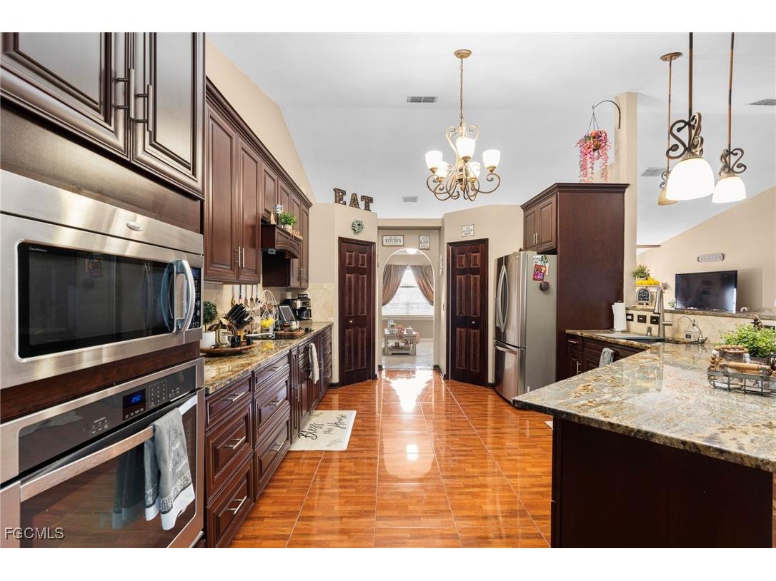 123 NW 4th Avenue Cape Coral FL 33993 2025008931 image20