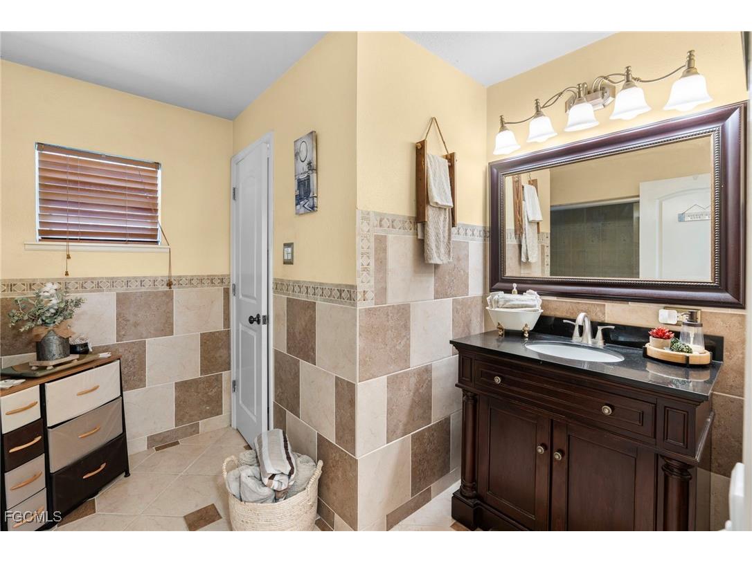 123 NW 4th Avenue Cape Coral FL 33993 2025008931 image23