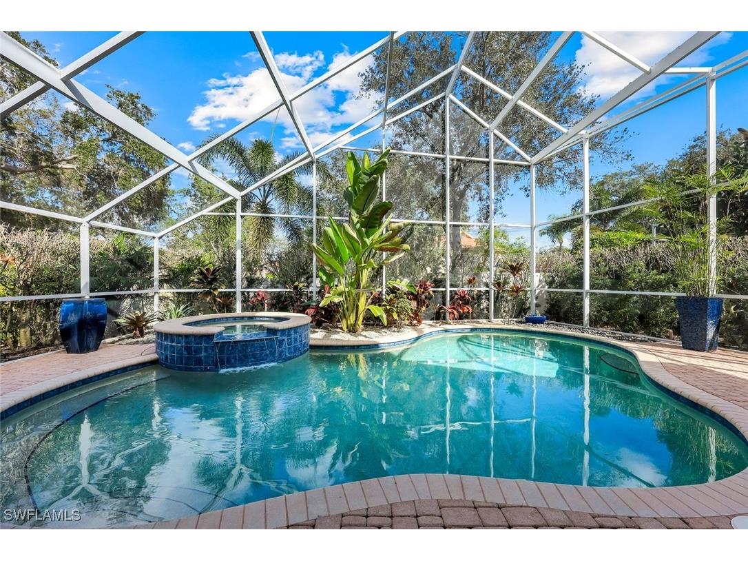 123 Napa Ridge Way Naples FL 34119 225084299 image1