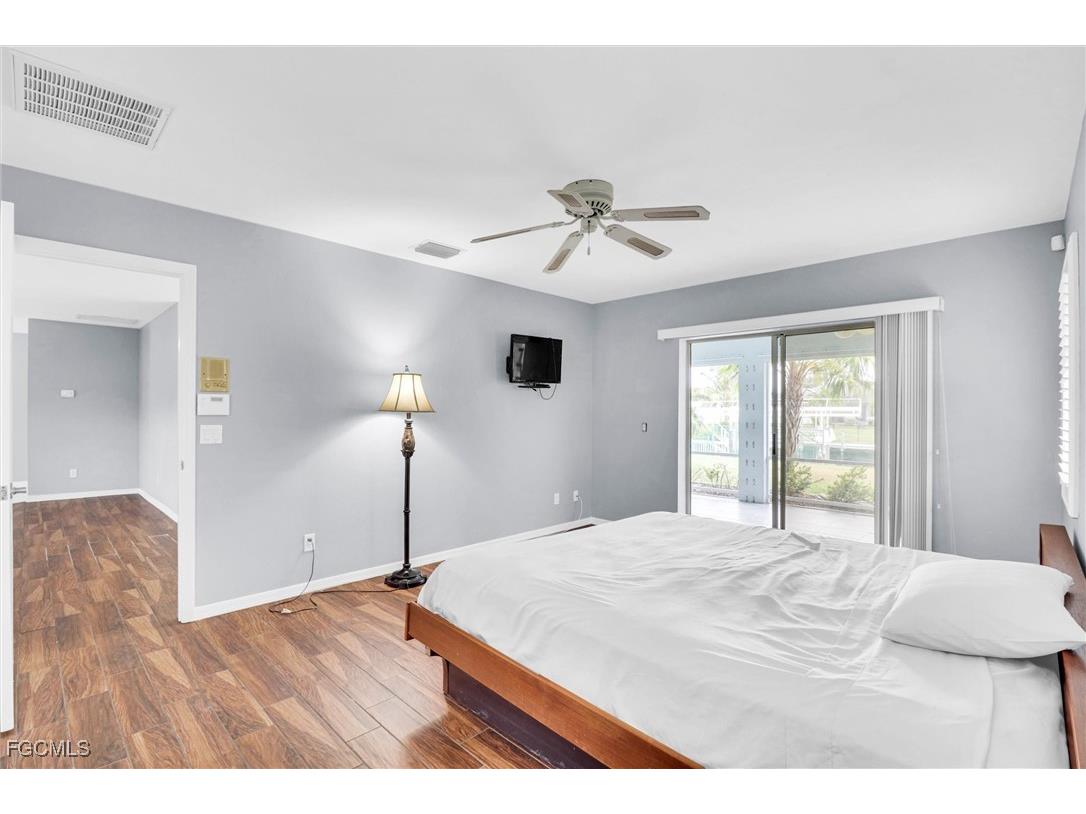 123 SE 29th Terrace Cape Coral FL 33904 2025018475 image14