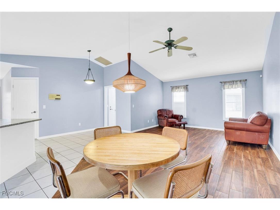 123 SE 29th Terrace Cape Coral FL 33904 2025018475 image38