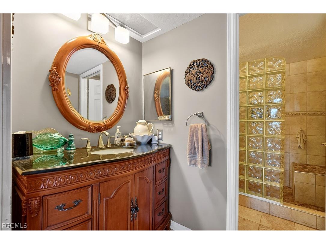 123 SW 47th Terrace #102 Cape Coral FL 33914 2026010980 image17