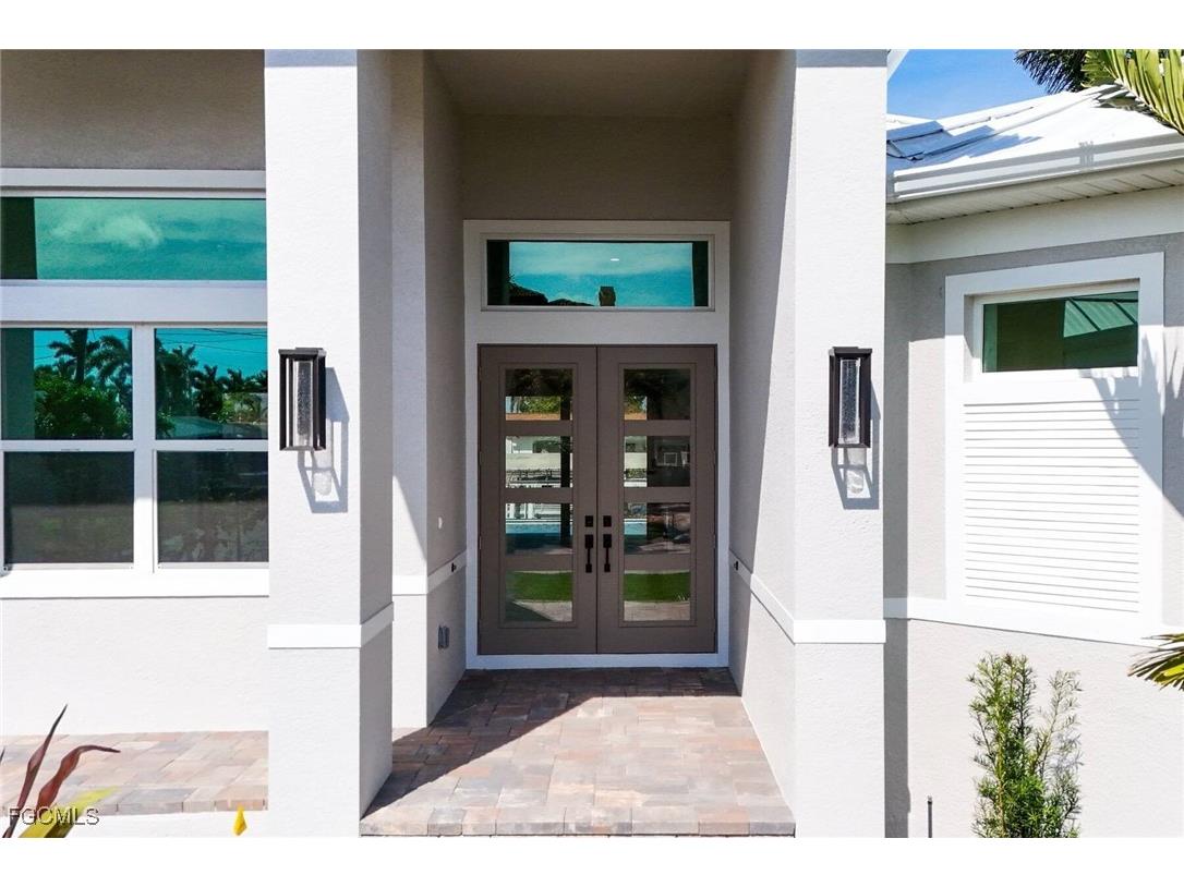 123 SW 52nd Terrace Cape Coral FL 33914 2025014507 image3