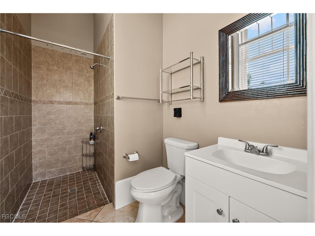 123 SW 53rd Street Cape Coral FL 33914 2025022044 image39