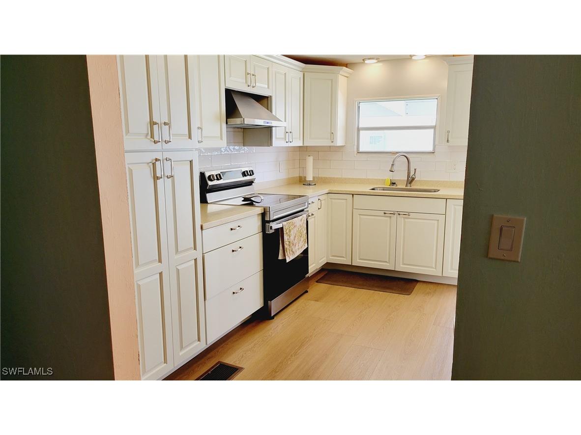 123 Sun Circle Fort Myers FL 33905 225053245 image5