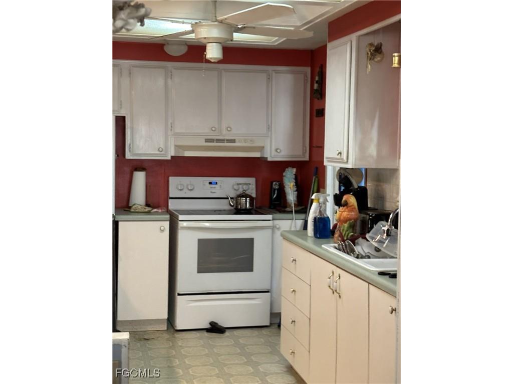 123 Torch Lane North Fort Myers FL 33917 2025019325 image13