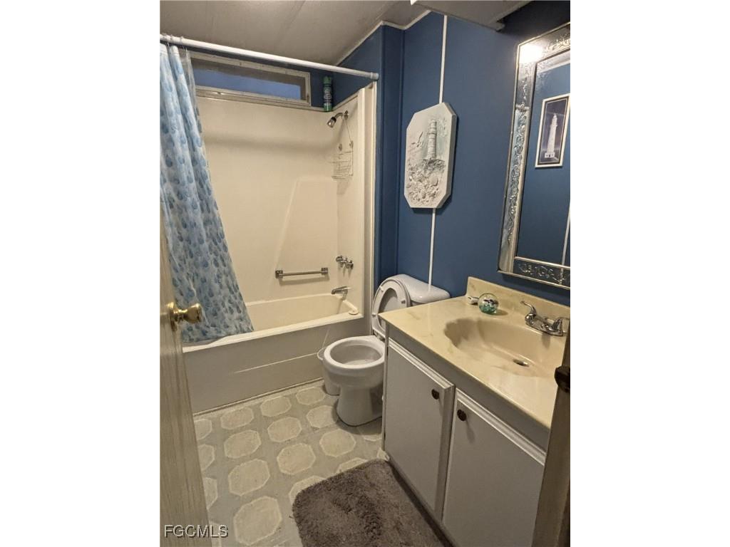 123 Torch Lane North Fort Myers FL 33917 2025019325 image20