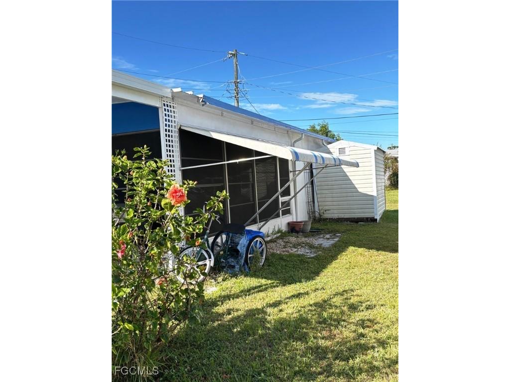 123 Torch Lane North Fort Myers FL 33917 2025019325 image3