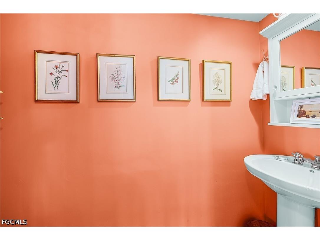 123 Useppa Island #UNIT B Useppa Island FL 33921 2026025926 image39