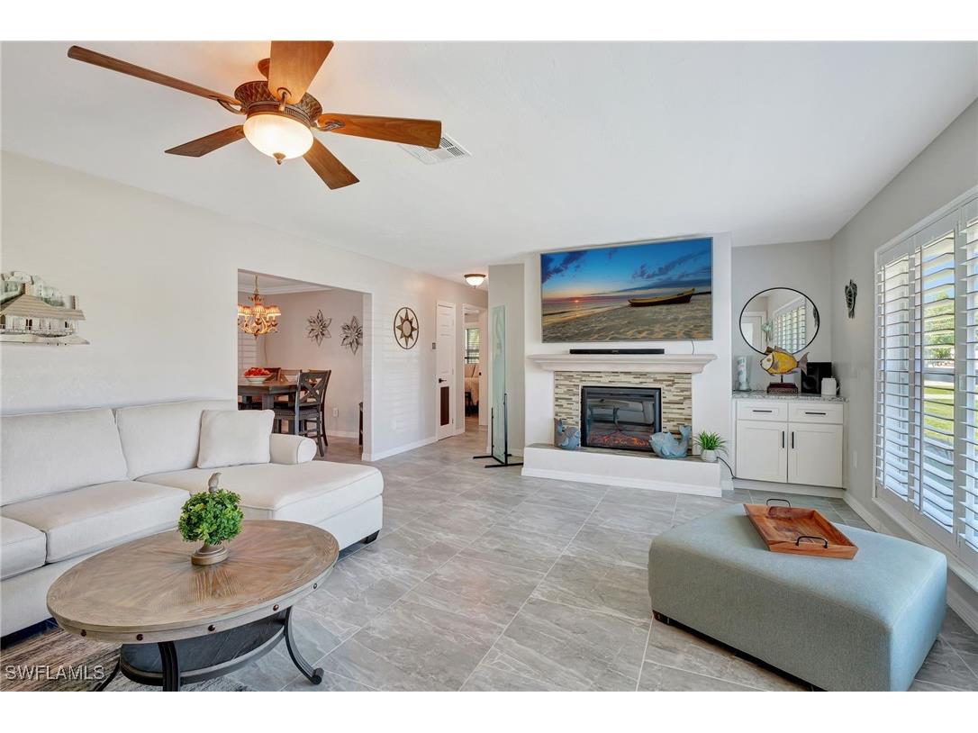 1230 Betmar Boulevard North Fort Myers FL 33903 225034357 image2