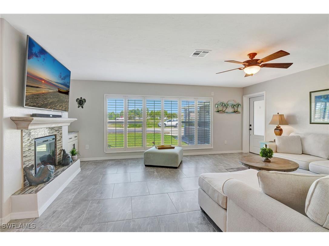 1230 Betmar Boulevard North Fort Myers FL 33903 225034357 image6