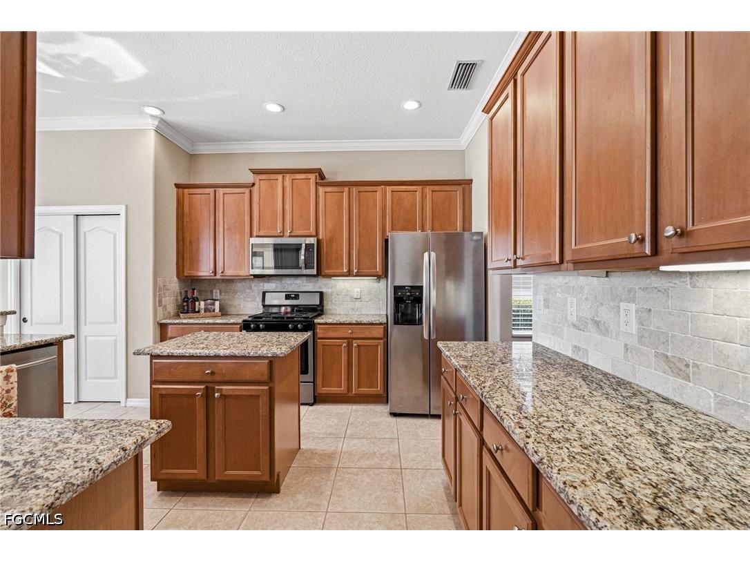 1230 Creek Nine Drive North Port FL 34291 2026024803 image19