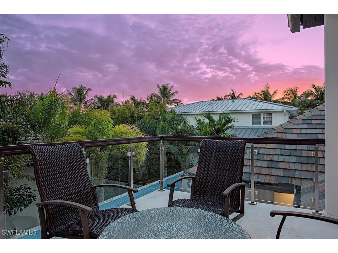 1230 Gulf Shore Boulevard S Naples FL 34102 225079910 image14