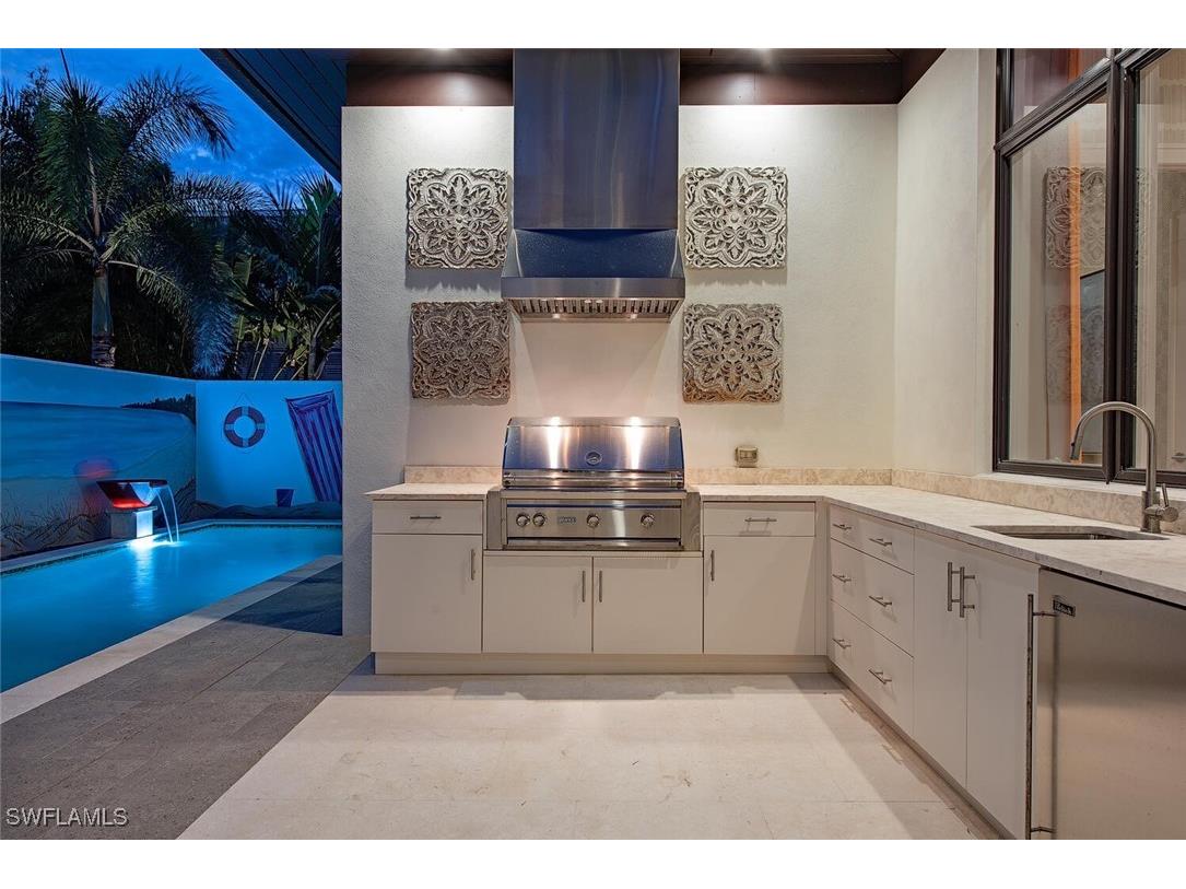 1230 Gulf Shore Boulevard S Naples FL 34102 225079910 image22