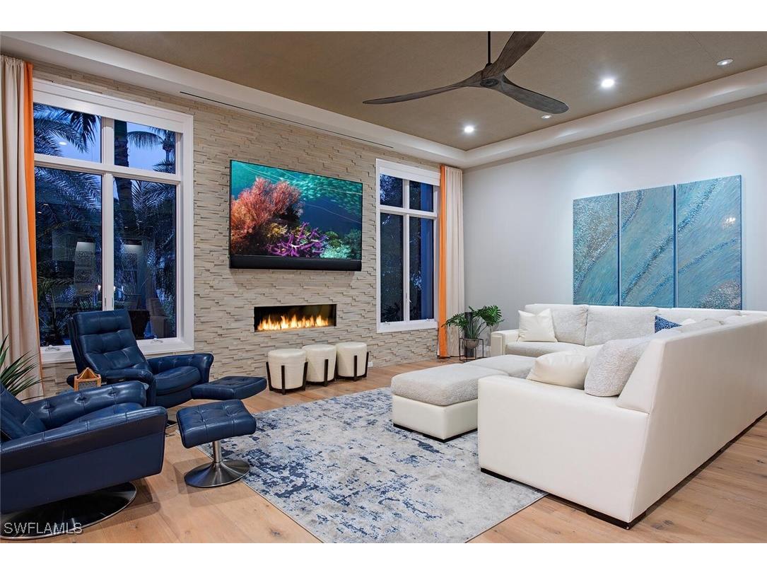 1230 Gulf Shore Boulevard S Naples FL 34102 225079910 image4