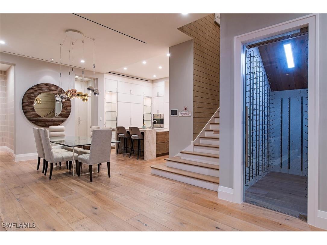 1230 Gulf Shore Boulevard S Naples FL 34102 225079910 image7