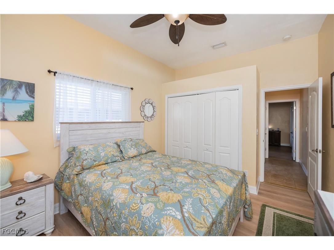 1230 SE 3rd Avenue Cape Coral FL 33990 2026010570 image14