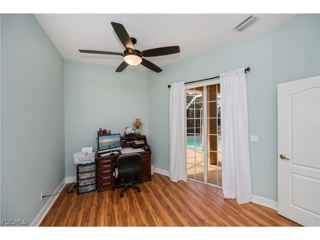 1230 SE 3rd Avenue Cape Coral FL 33990 2026010570 image17