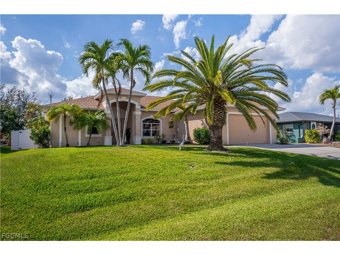 1230 SE 3rd Avenue Cape Coral FL 33990 2026010570 image2