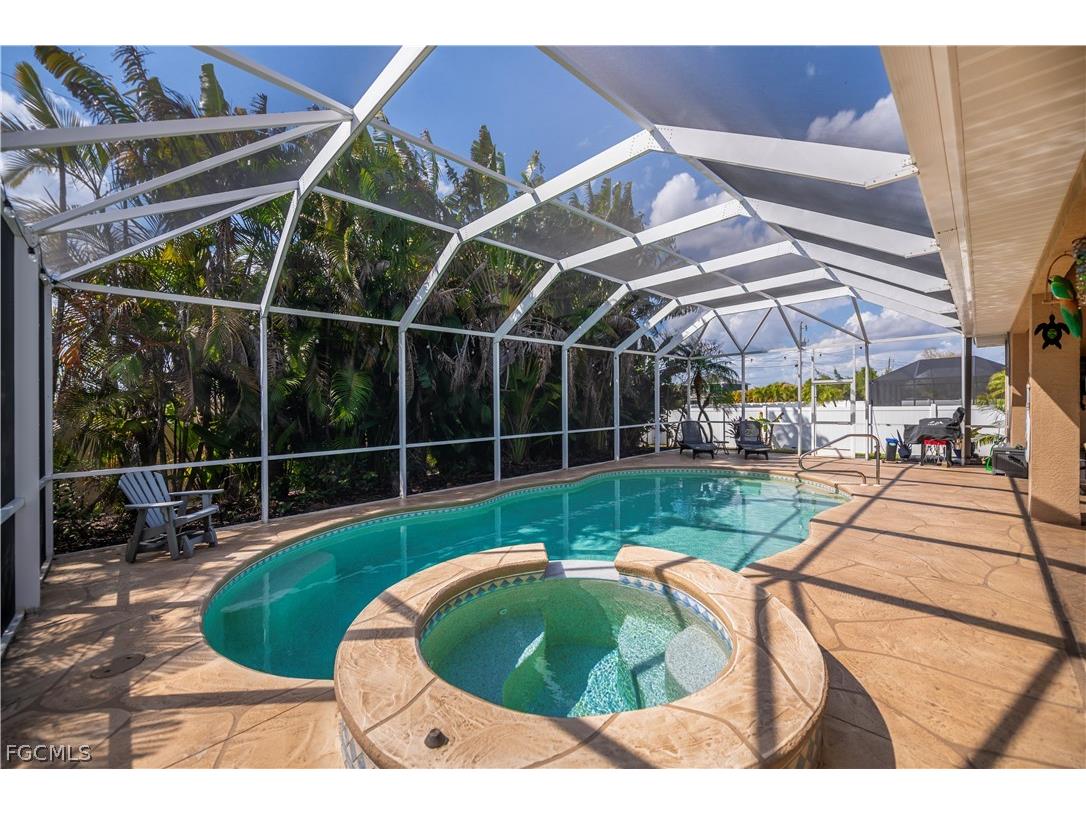 1230 SE 3rd Avenue Cape Coral FL 33990 2026010570 image21