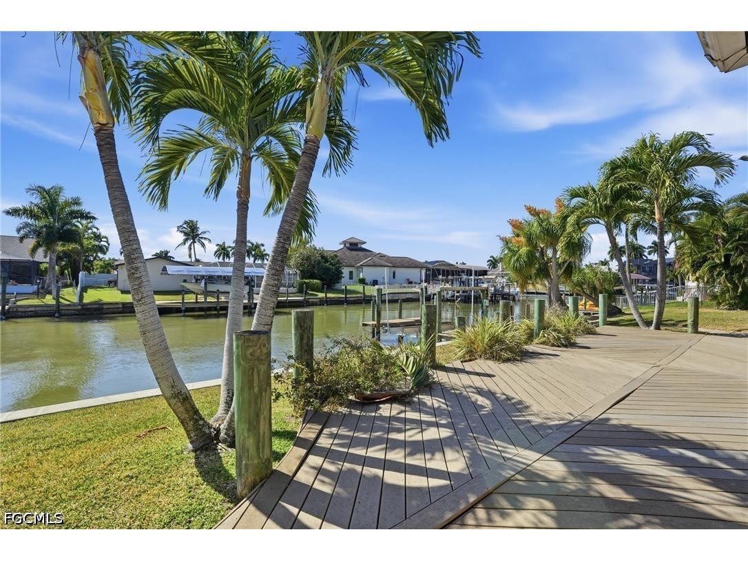 1230 SW 53rd Terrace Cape Coral FL 33914 2026019154 image13