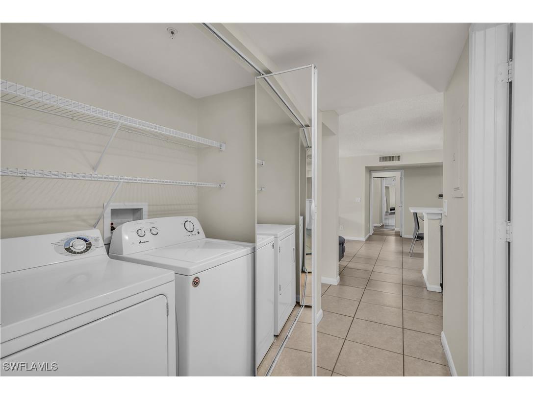 1230 Wildwood Lakes Boulevard #105 Naples FL 34104 226003807 image12