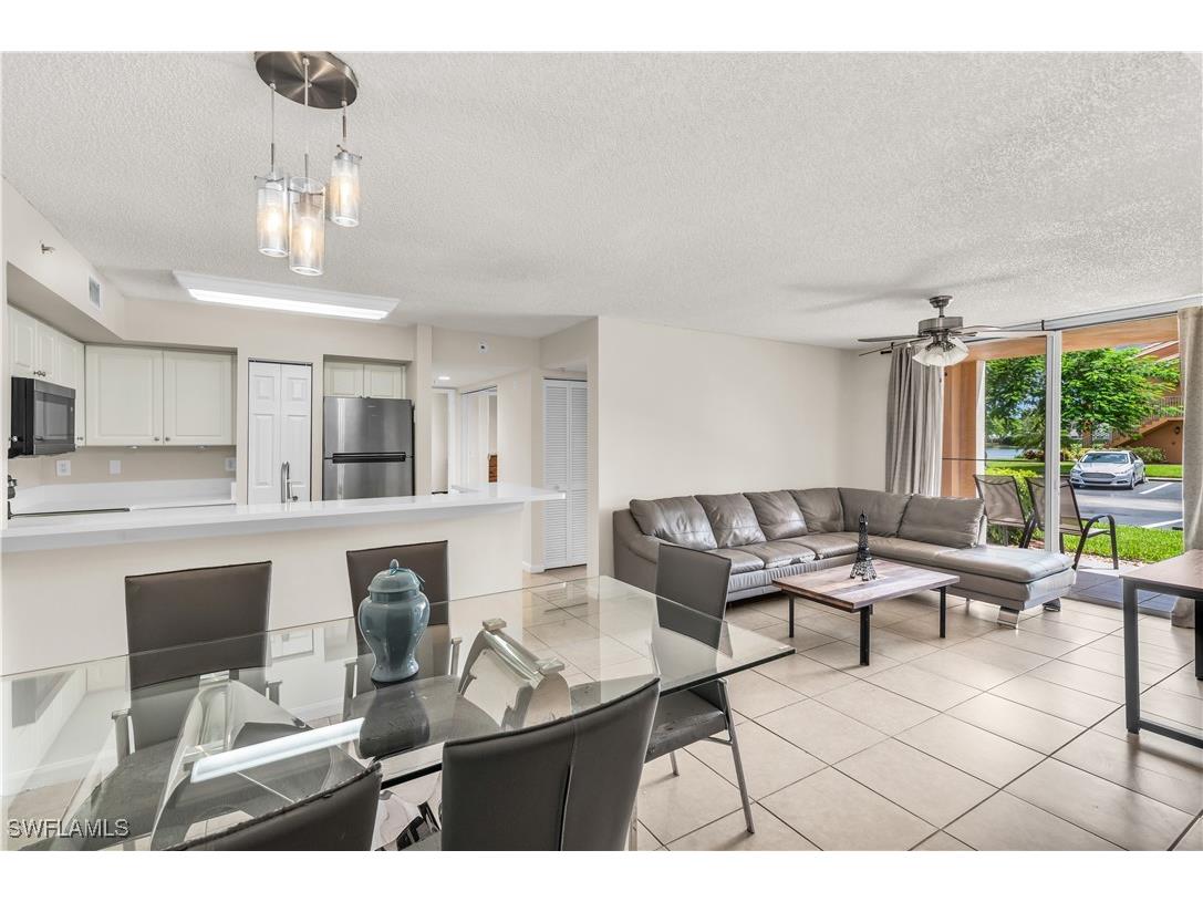 1230 Wildwood Lakes Boulevard #105 Naples FL 34104 226003807 image2