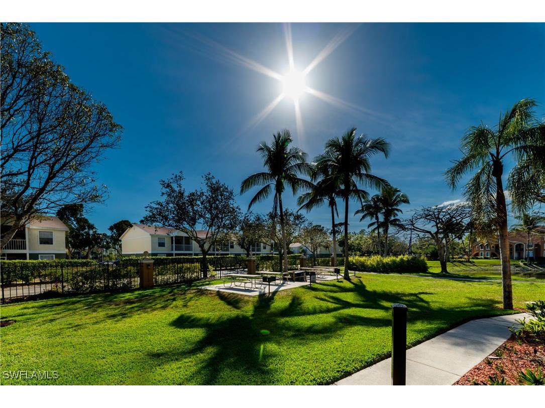1230 Wildwood Lakes Boulevard #105 Naples FL 34104 226003807 image5