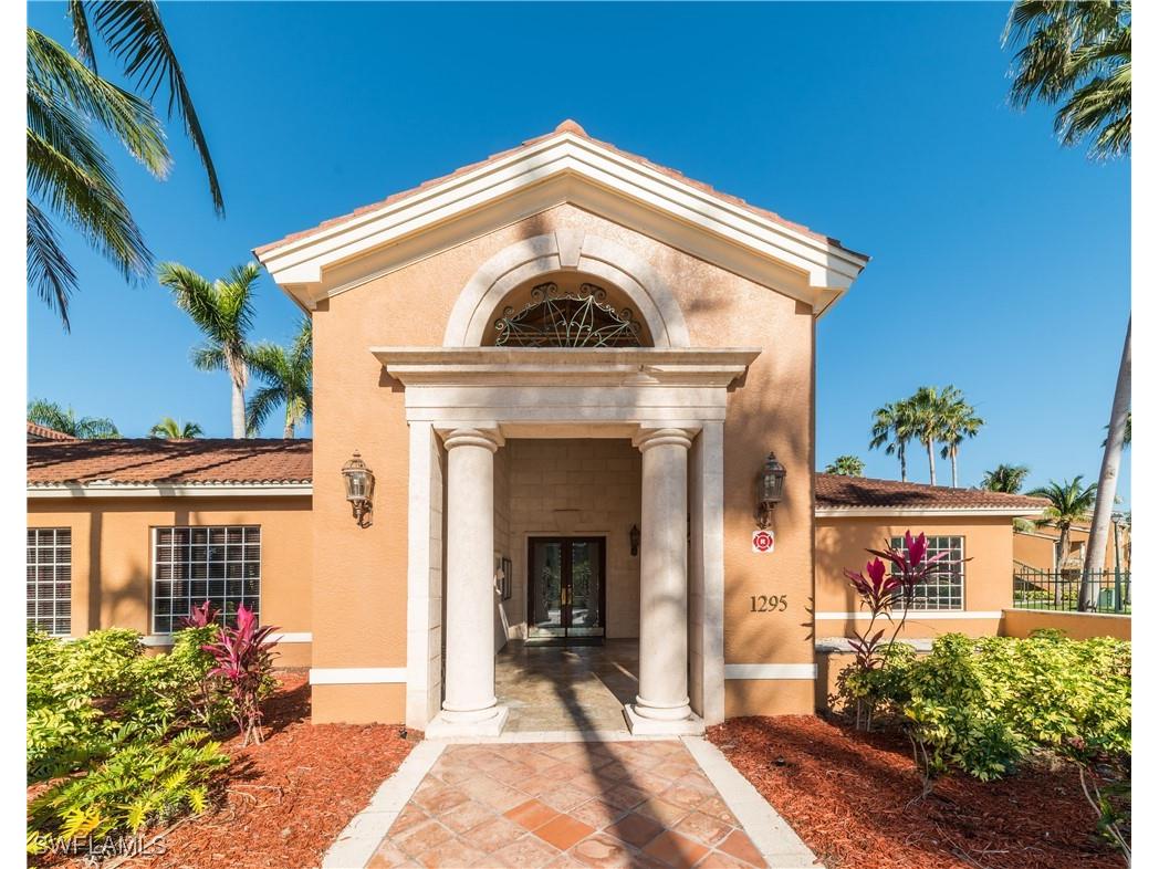 1230 Wildwood Lakes Boulevard #105 Naples FL 34104 226003807 image8