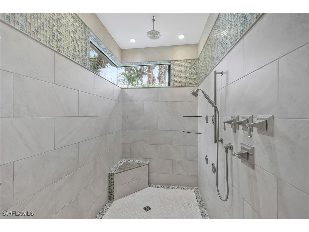 12303 Colliers Reserve Drive Naples FL 34110 225019423 image33