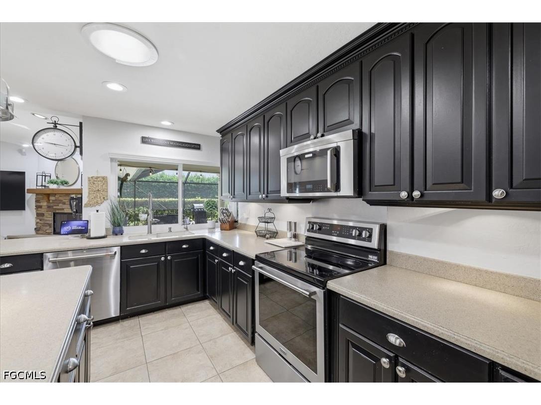 1231 Westfield Drive Fort Myers FL 33919 2026029686 image14