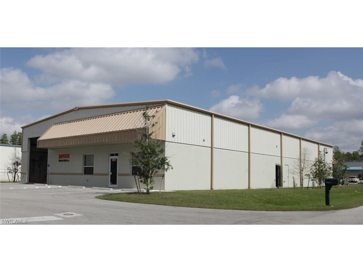 12311 Crystal Commerce Loop Fort Myers FL 33966 223026536 image1