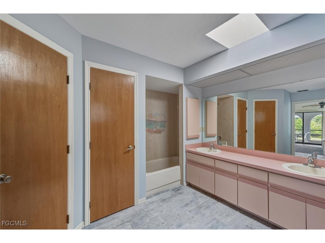 12314 Kneeland Terrace Port Charlotte FL 33981 2025019660 image17