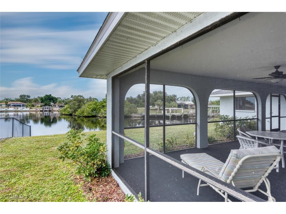 12314 Kneeland Terrace Port Charlotte FL 33981 2025019660 image5