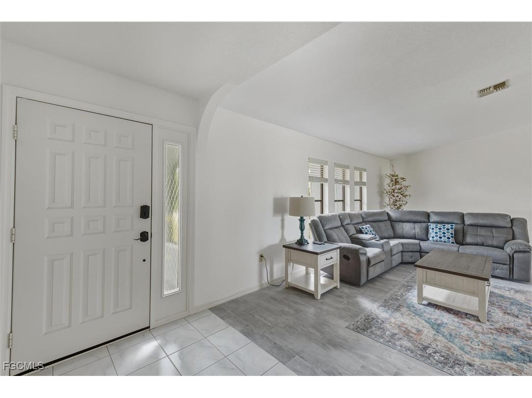 12314 Kneeland Terrace Port Charlotte FL 33981 2025019660 image9