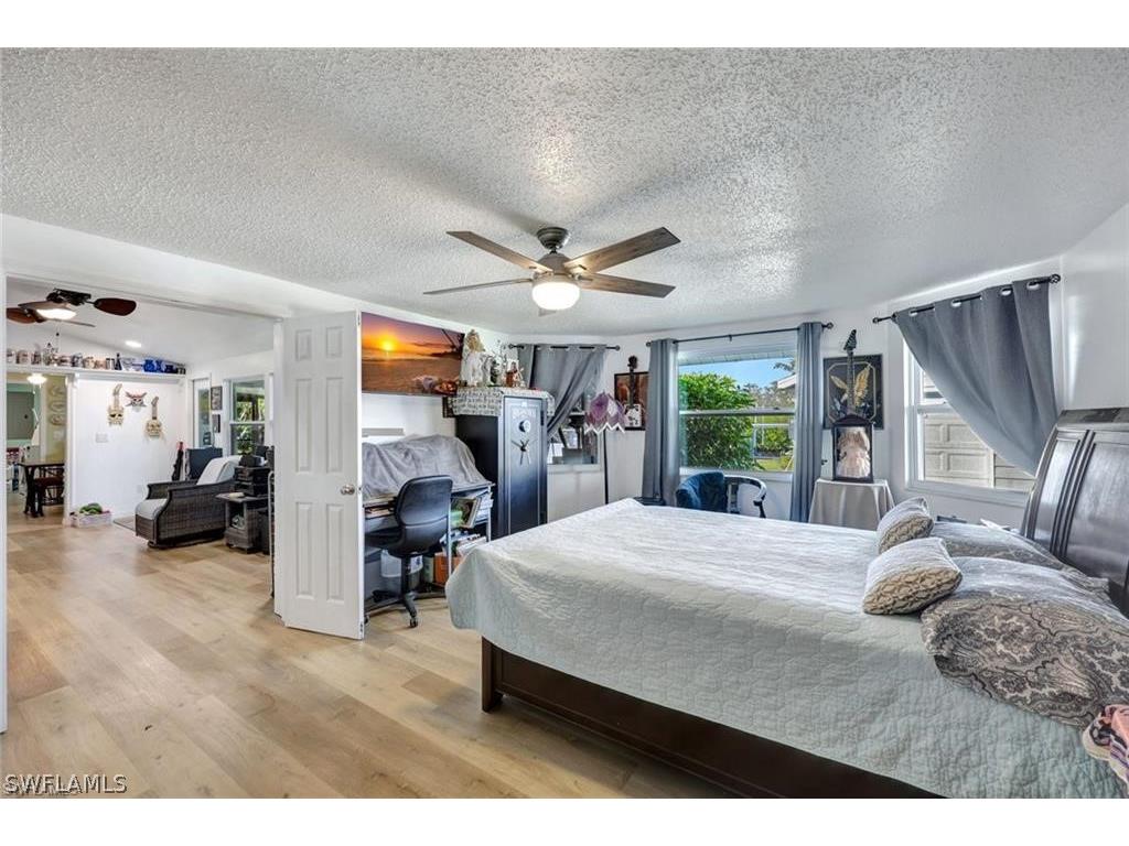 12315 Davis Boulevard Fort Myers FL 33905 226010187 image10