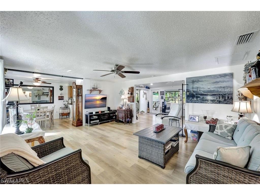 12315 Davis Boulevard Fort Myers FL 33905 226010187 image2