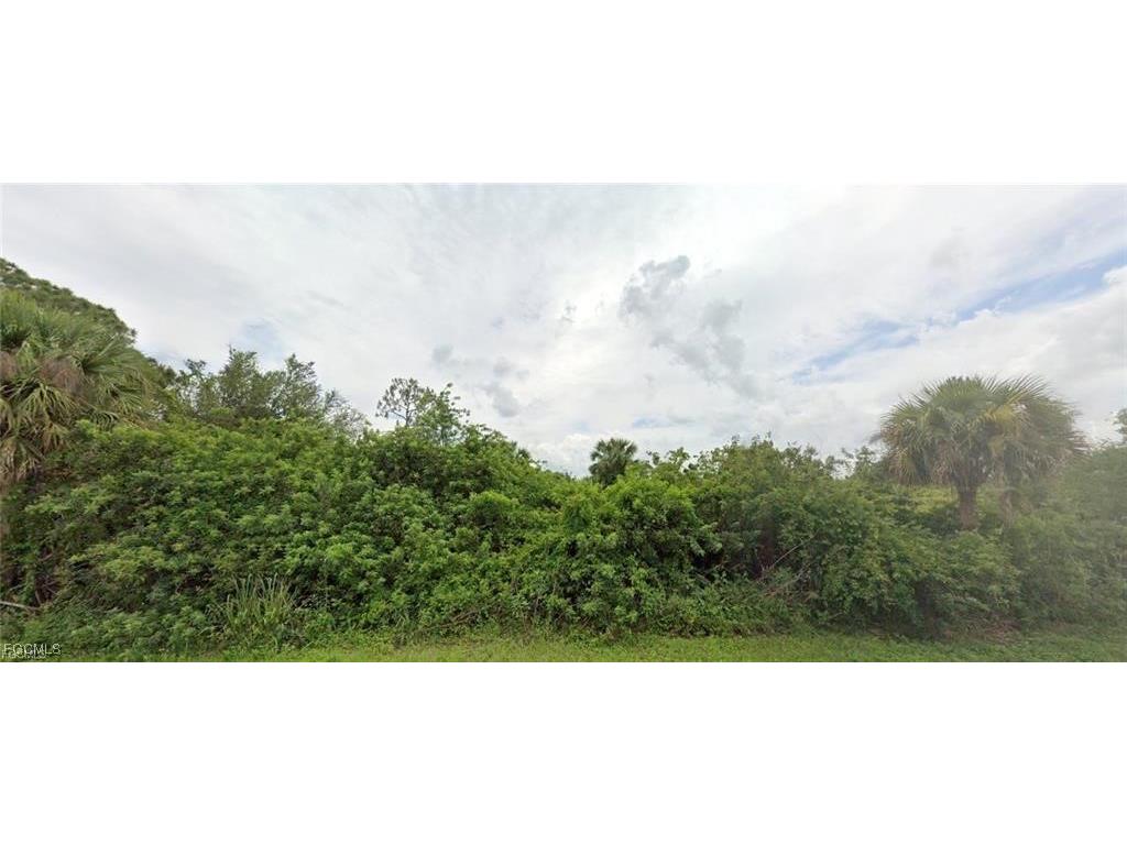 1232 Amherst Street E Lehigh Acres FL 33974 2026004709 image3