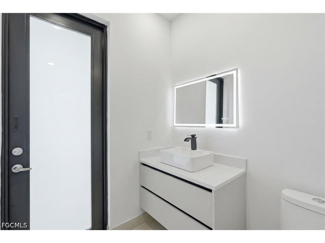 1232 Hancock Bridge Parkway Cape Coral FL 33990 2026027841 image27