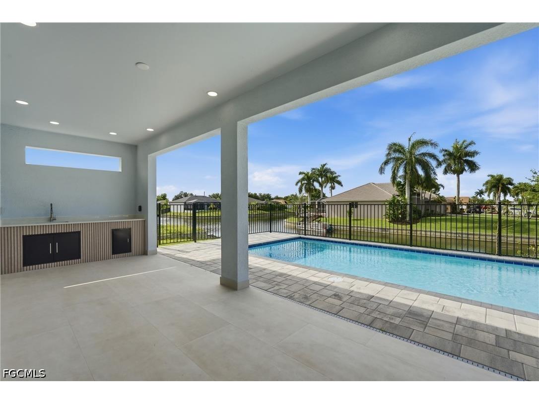 1232 Hancock Bridge Parkway Cape Coral FL 33990 2026027841 image5