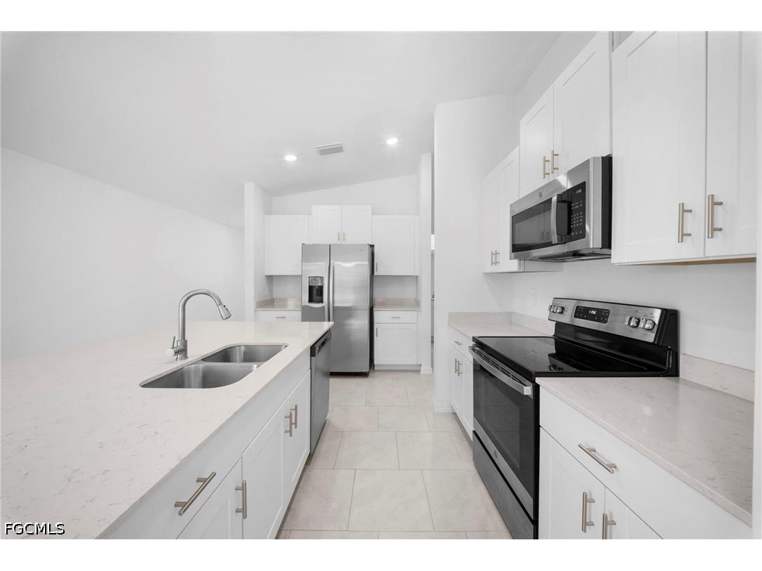 12321 Dakota Ridge Place Lehigh Acres FL 33974 2026024667 image9