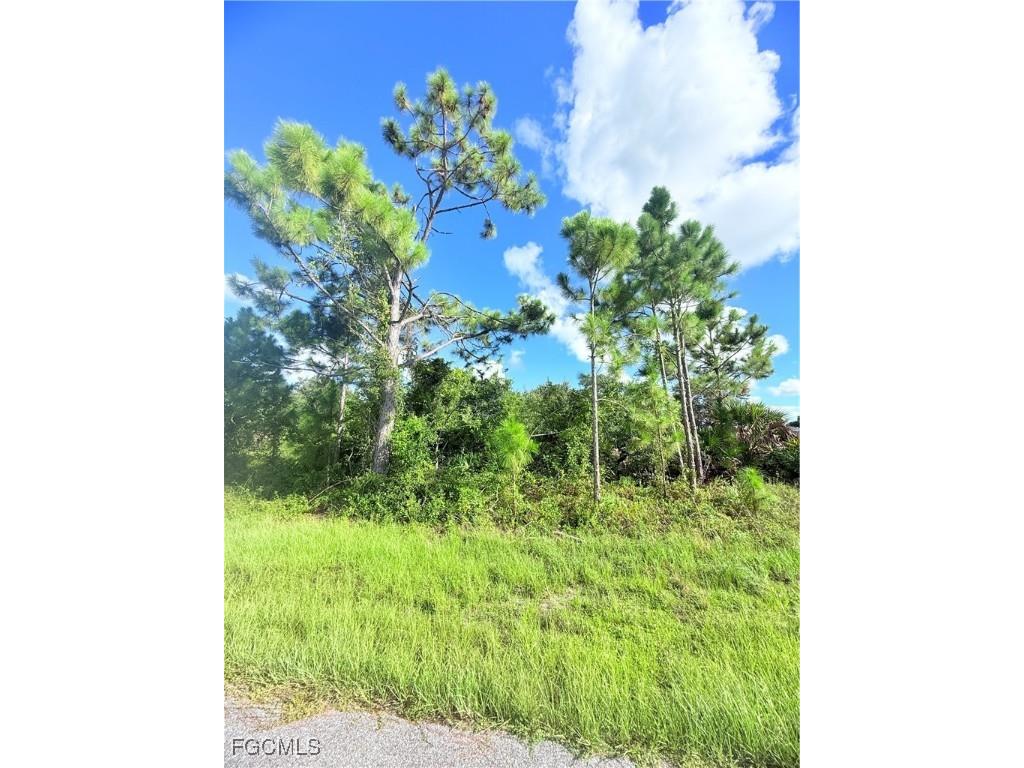 12325 Edwards Road Port Charlotte FL 33981 2025007129 image2