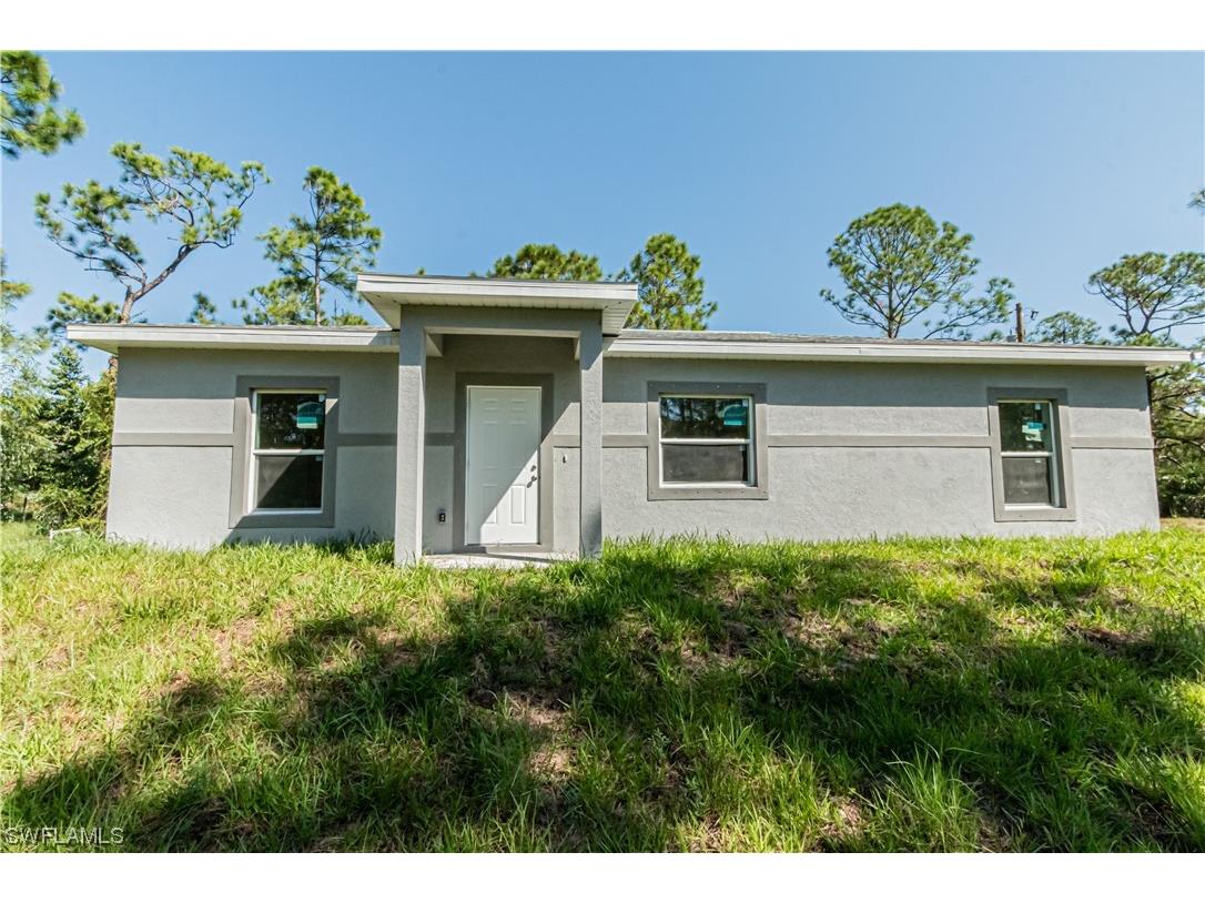 12325 Graffiti Drive Punta Gorda FL 33955 223063728 image1