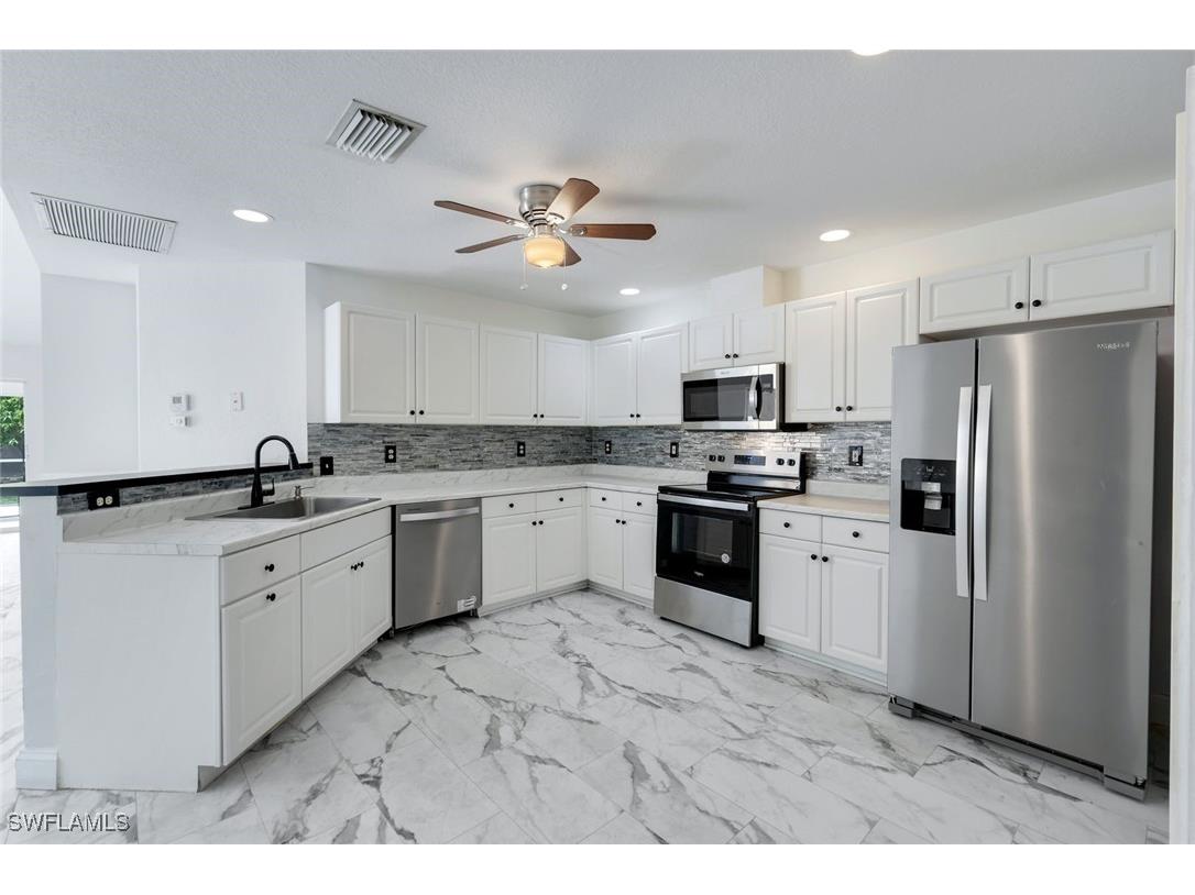 12329 Londonderry Lane Bonita Springs FL 34135 225056662 image1