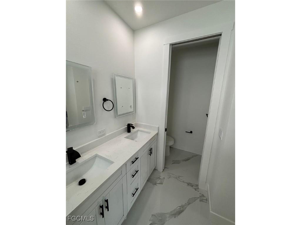 1233 Augusta St E Lehigh Acres FL 33974 2025010987 image15