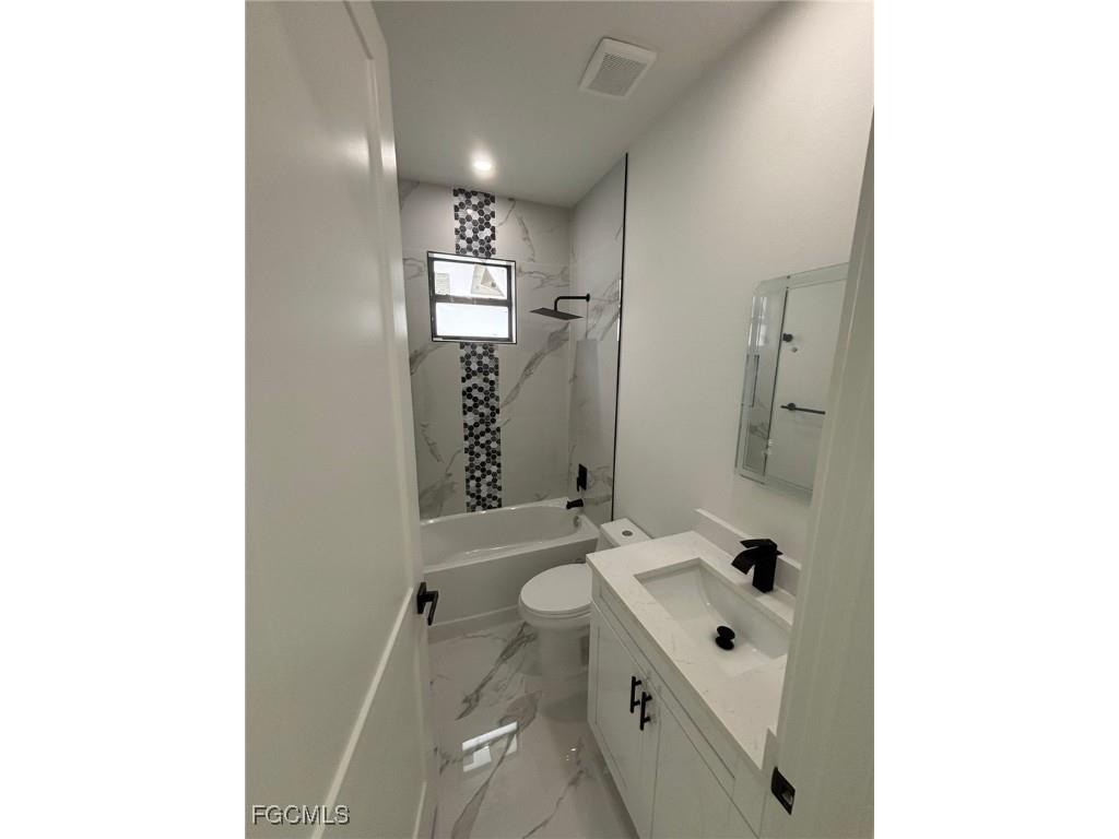 1233 Augusta St E Lehigh Acres FL 33974 2025010987 image17