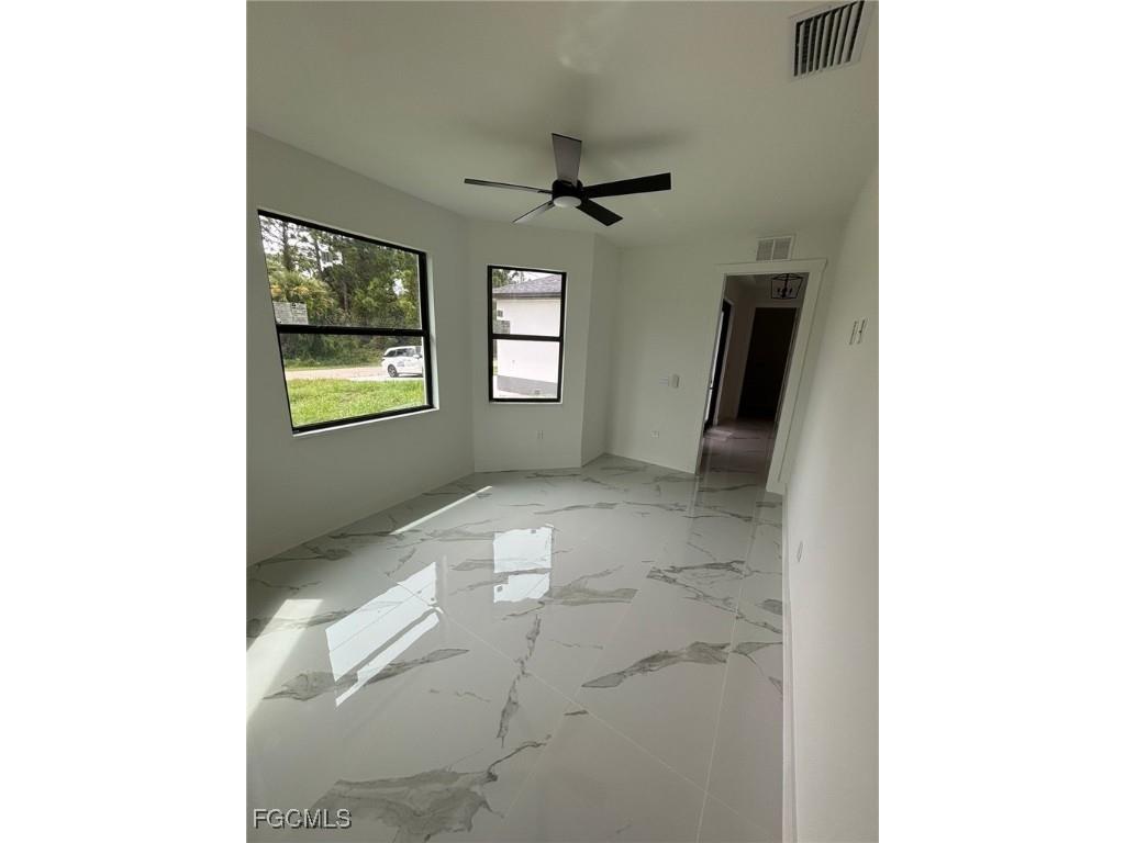 1233 Augusta St E Lehigh Acres FL 33974 2025010987 image3