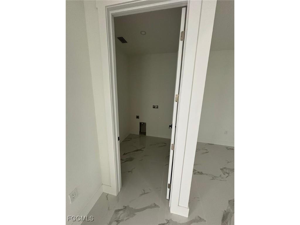 1233 Augusta St E Lehigh Acres FL 33974 2025010987 image8