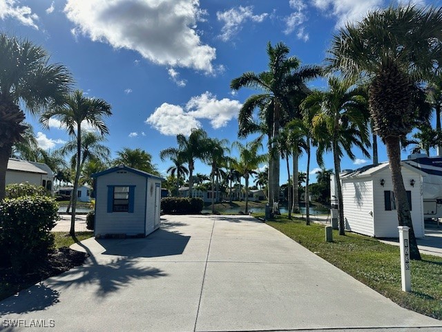 1233 Diamond Lake Circle Naples FL 34114 225084350 image1